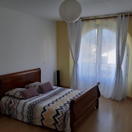 Appartement Spacieux Et Lumineux โอโลรง-แซ็ง-มารี ภายนอก รูปภาพ